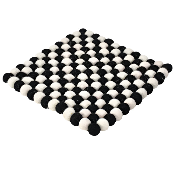 Square Pom-Pom Trivets